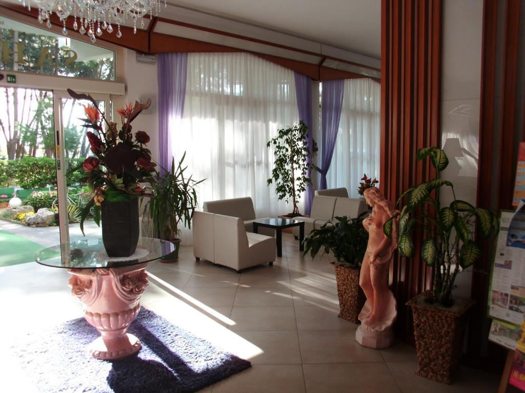 Hotel Sahara Milano Marittima Exterior photo