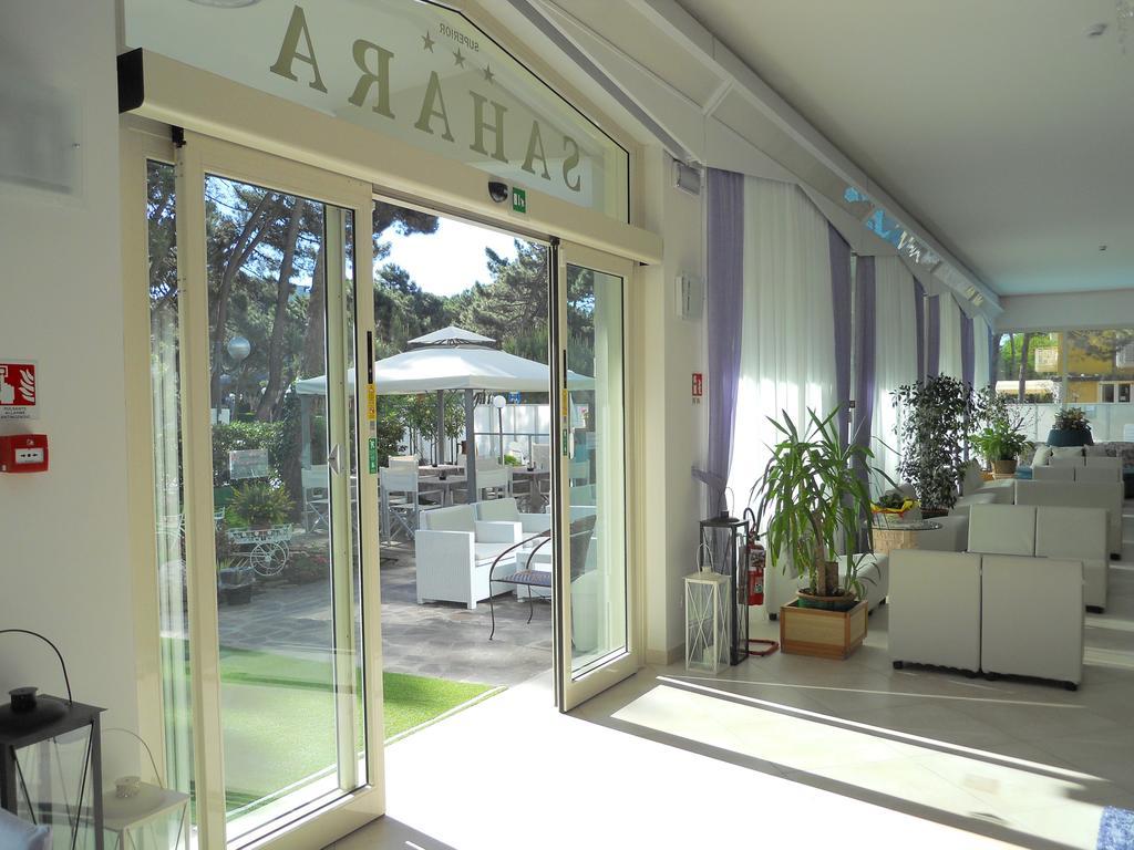 Hotel Sahara Milano Marittima Exterior photo